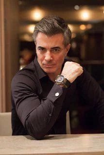 Серхан Явас