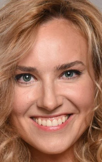 Юлия Александрова